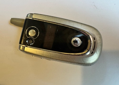 Motorola v600 silver - motorola,