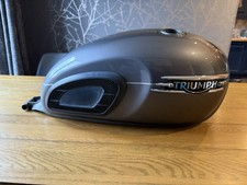 Triumph Bonneville T120 Fuel