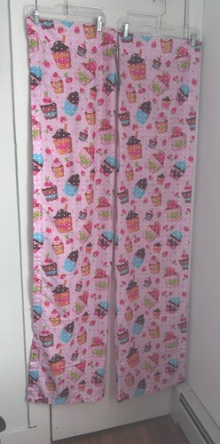 Pair pink brown - of,
