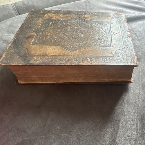 Holy bible old new - holy,