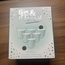 Fizz Creations - Gin and Toss it - Drinking Game - Open Box - Never Used