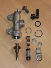 YZF WRF 250 400 426 YAMAHA REAR BRAKE MASTER CYLINDER NISSIN 2000 - 02 (2)