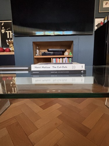 Boconcept glass coffee table - boconcept,