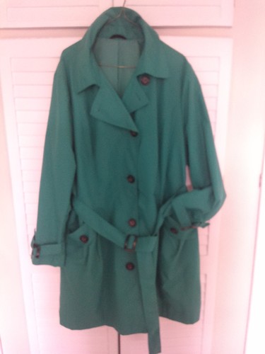 Green tench mac size 24 - m&s,