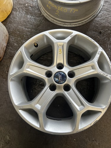 Ford mondeo alloy wheel - 17”,