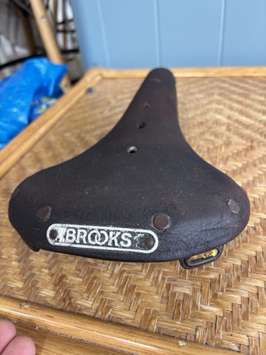 Vintage brown leather brooks - brown,