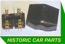 VEHICLE FUSE BOX takes glass