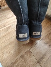 UGG Classic Short II Boots