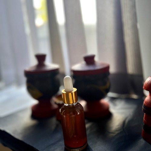Sudanese sandalwood khumra - sudanese,