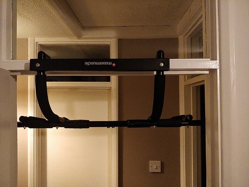 Maximuscle gym exercise door - gym,