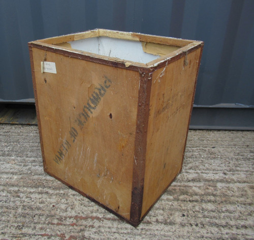 Vintage wooden tea chest - wooden,