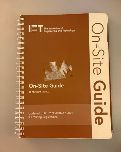 Iet site guide bs - on-site,