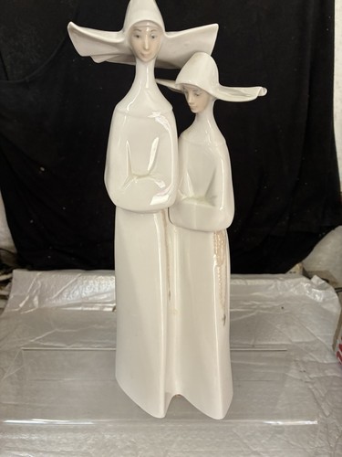 Nao lladro nuns two - nao,