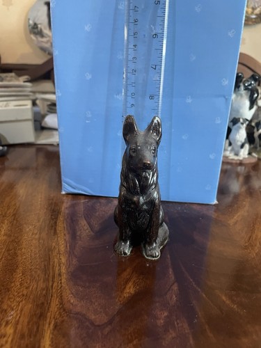 Vintage black dog figurine - black,