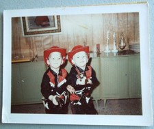 Boys Cowboy Outfits Cap Guns ~