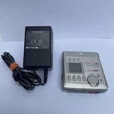 AIWA AM-F80 Portable MiniDisc