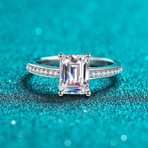 Emerald cut certified - emerald,