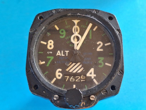 Aircraft cockpit instrument - cockpit,