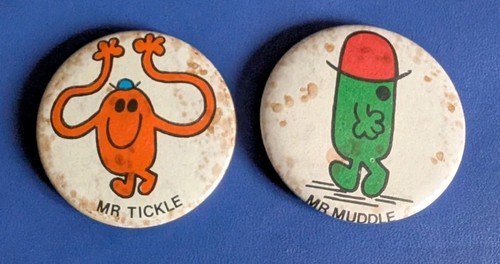 Vintage men badges - mr,