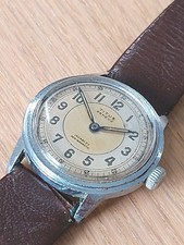 VINTAGE MENS MILITARY TITUS