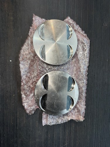 New pistons fit - new,