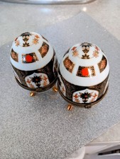 2.Decorative Eggs In Porcelain Blue & White