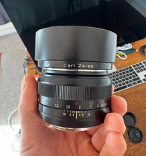 Carl Zeiss Planar T * 50mm f/1.4 ZE - Canon EF Mount Lens