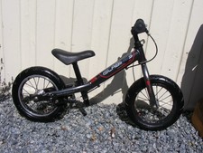 FANTASTIC BOYS GIRLS ISLABIKE