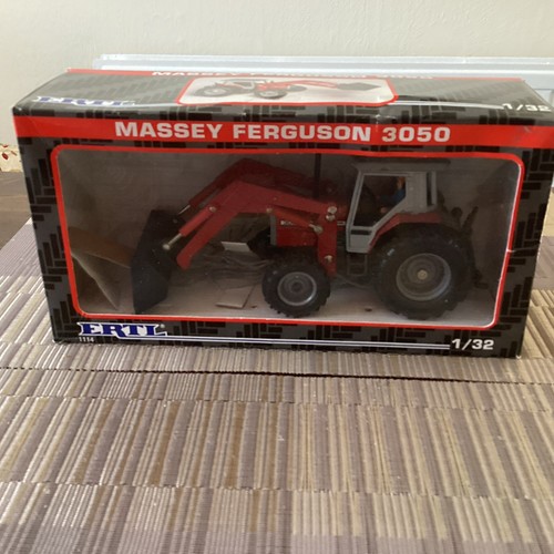 Ertl 1114 massey ferguson - -,