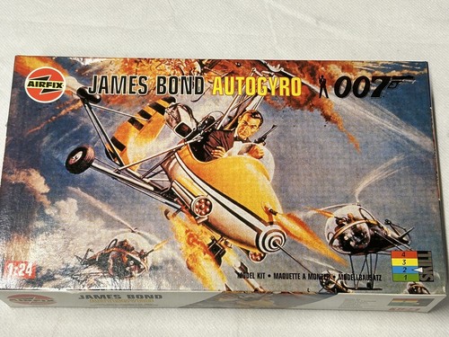 Rare james bond autogyro - bond,