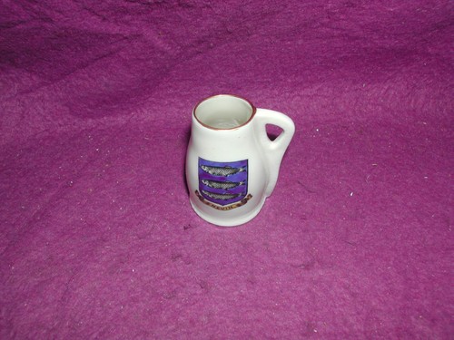Goss crested china lincoln - crested,