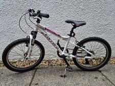 Used Carrera Luna 20" Wheel Pink/White 11" Frame Girls Junior Bike