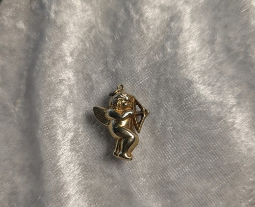 9ct gold vintage cherub - gold,