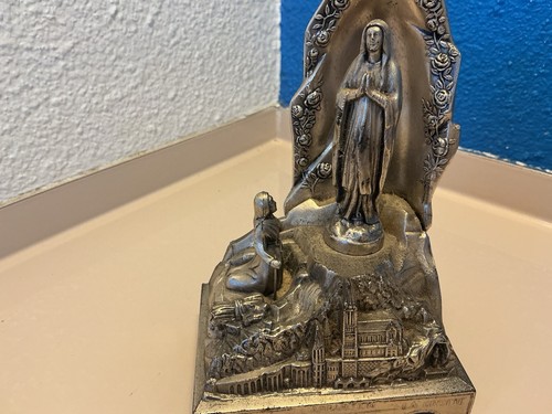 Virgin mary madonna child - mary,