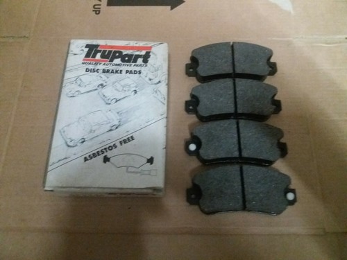 Front disc pads - front, for