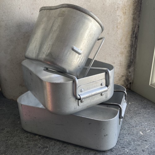 Mixed era military mess - military, tin