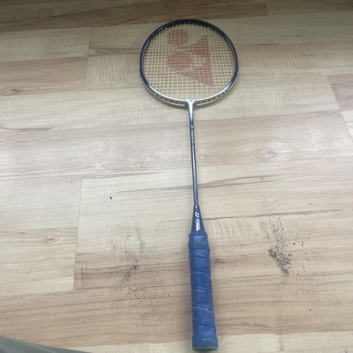 Yonex 560 badminton - yonex, b-560