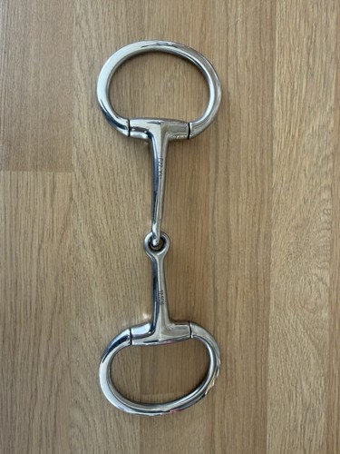 Single jointed eggbutt snaffle - single,