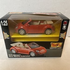 VW New Beetle Cabriolet 1:25 Assembly Line Model Kit Convertible Red
