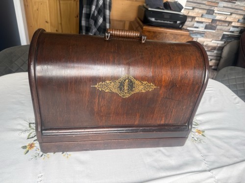 Vintage singer sewing machine - vintage,