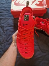 Nike AIR VaporMax PLUS Red