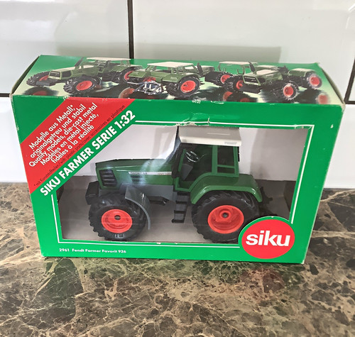 Siku farmer serie fendt - siku,
