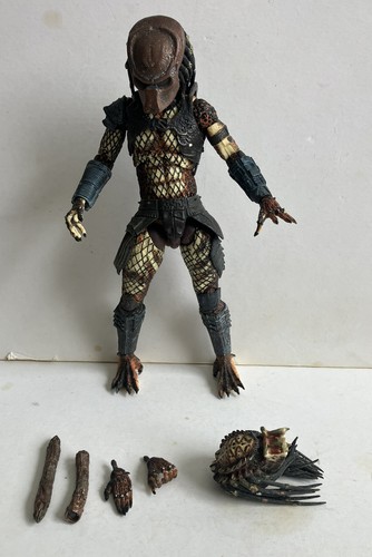 Neca ultimate predator city - ultimate,