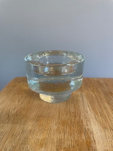 Heavy hammered clear glass - clear,