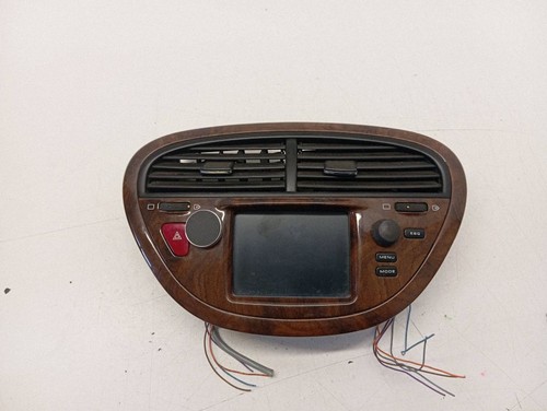 Peugeot 607 2002 dashboard - peugeot, lcd