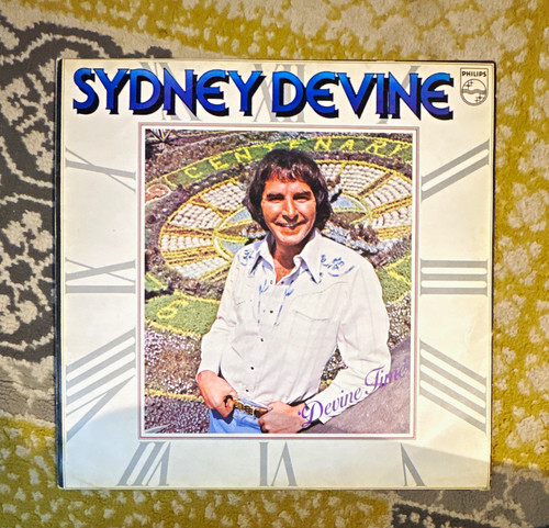 Sydney devine time - sydney,