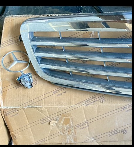 Mercedes c220 wr204 - c220, grill