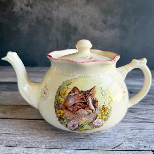 Vintage arthur wood cat teapot - wood,