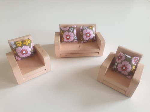 Dolls house sofa chairs - sofa,chairs, &