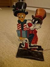 Sylvester & Tweety Pie , Metal plate figure. Christmas themed 11" High 1992